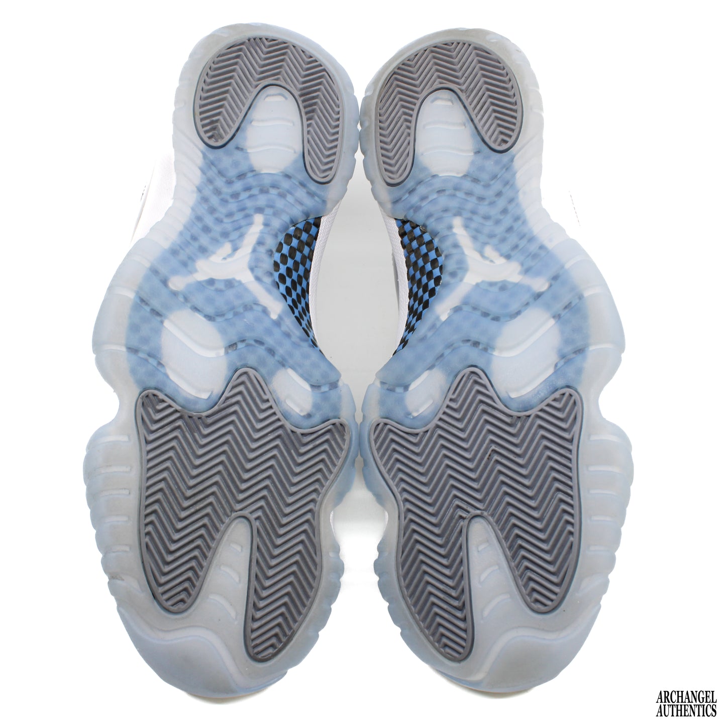 Air Jordan 11 Retro Low Cement Grey