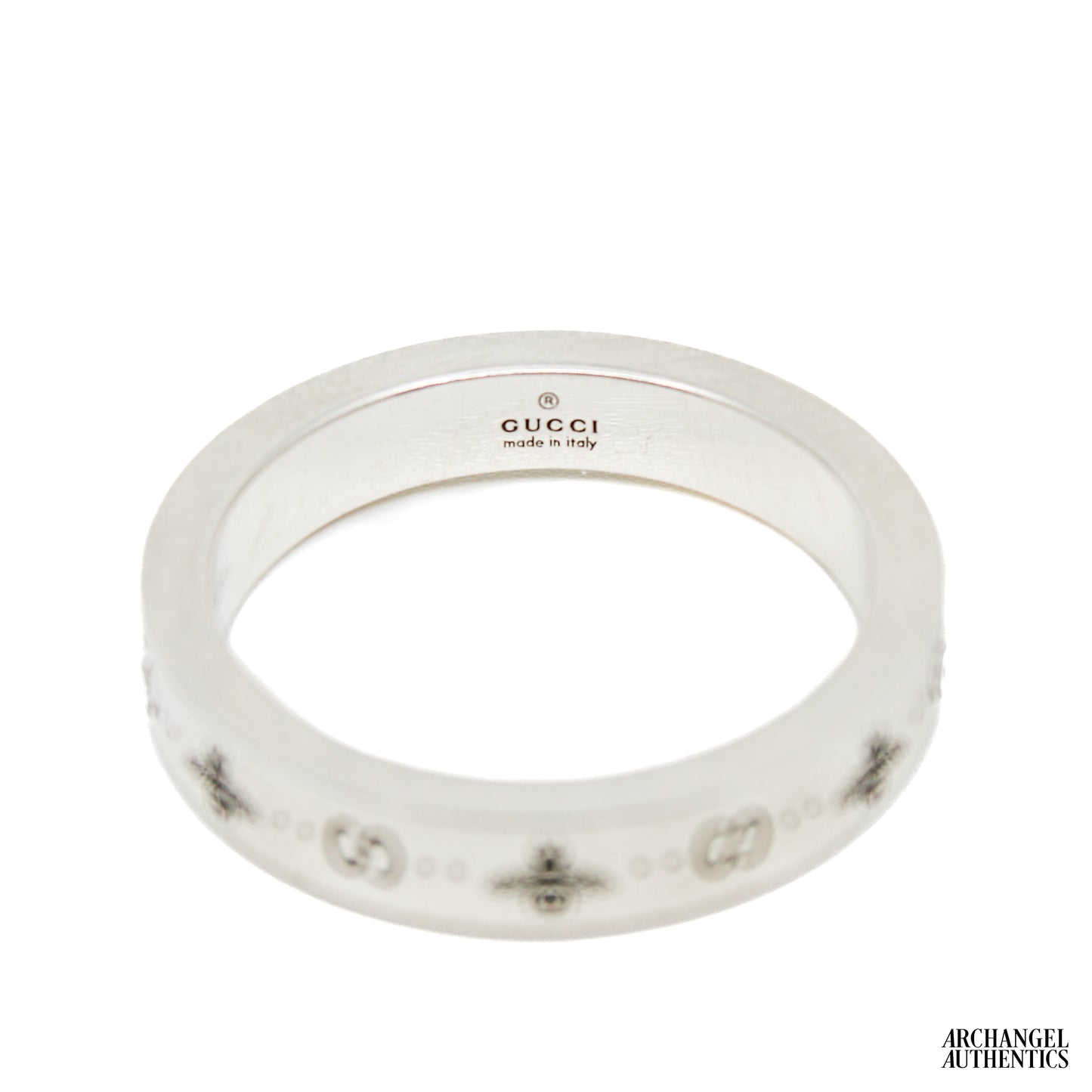 Gucci GG and Bee Engraved Sterling Silver Ring Slim 729898 J8400 0728