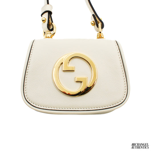 Gucci Blondie Pouch Wallet w/ Strap White | 698635 UXX0G 9022