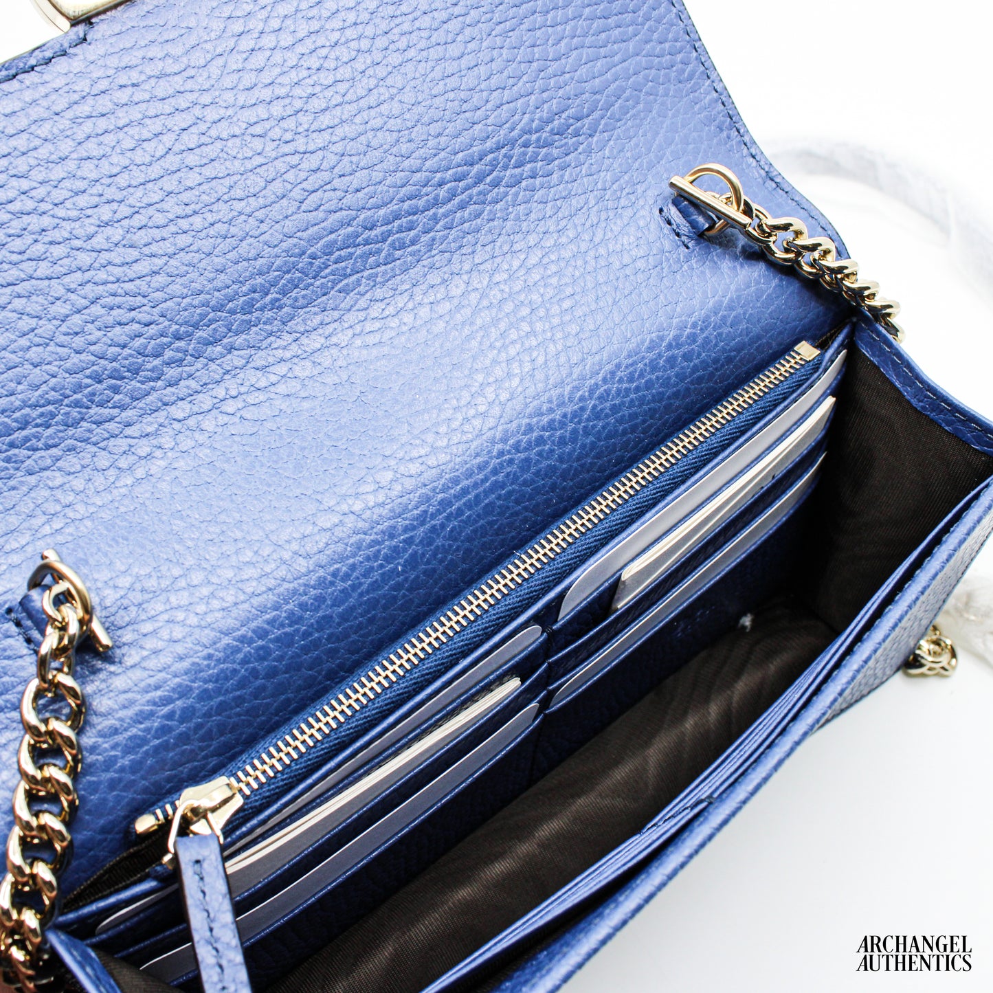 Gucci Interlocking GG Wallet On Chain (18 Card Slot) Blue