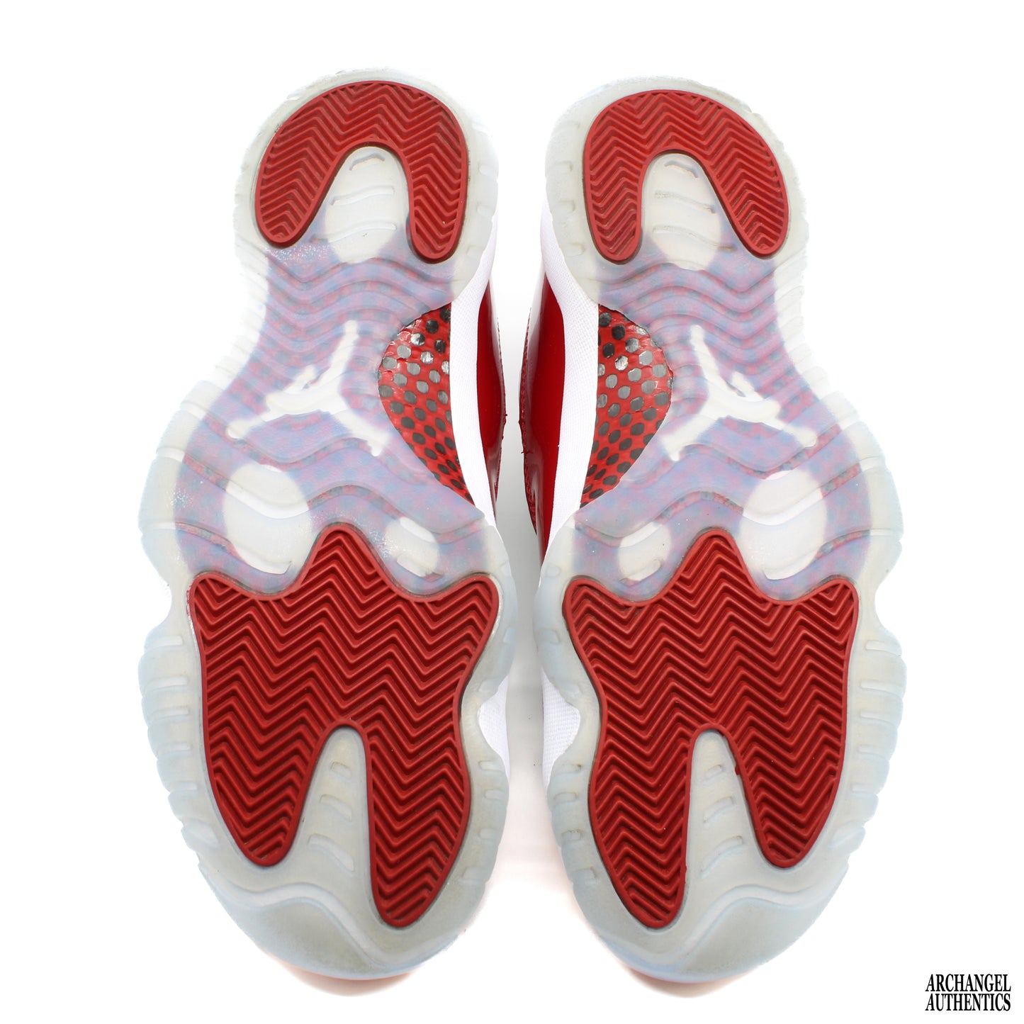 Jordan 11 Retro Cherry (2022)