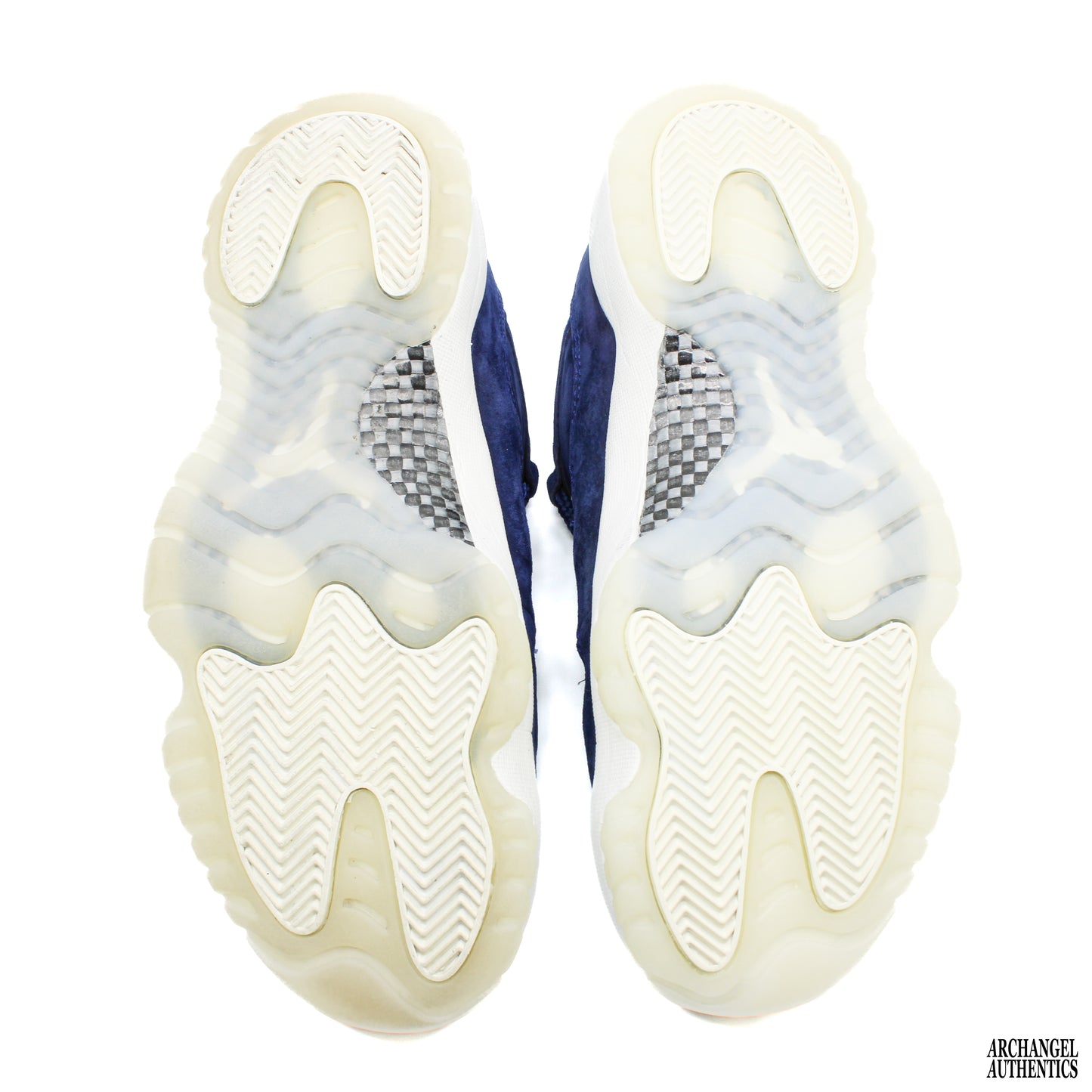 Jordan 11 Retro Low Derek Jeter RE2PECT