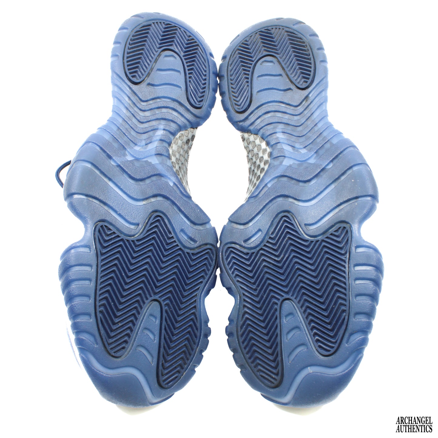 Jordan 11 Retro Midnight Navy (Mujer)