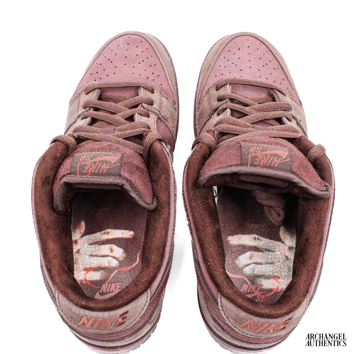 Nike SB Dunk Low City of Love Burgundy Crush