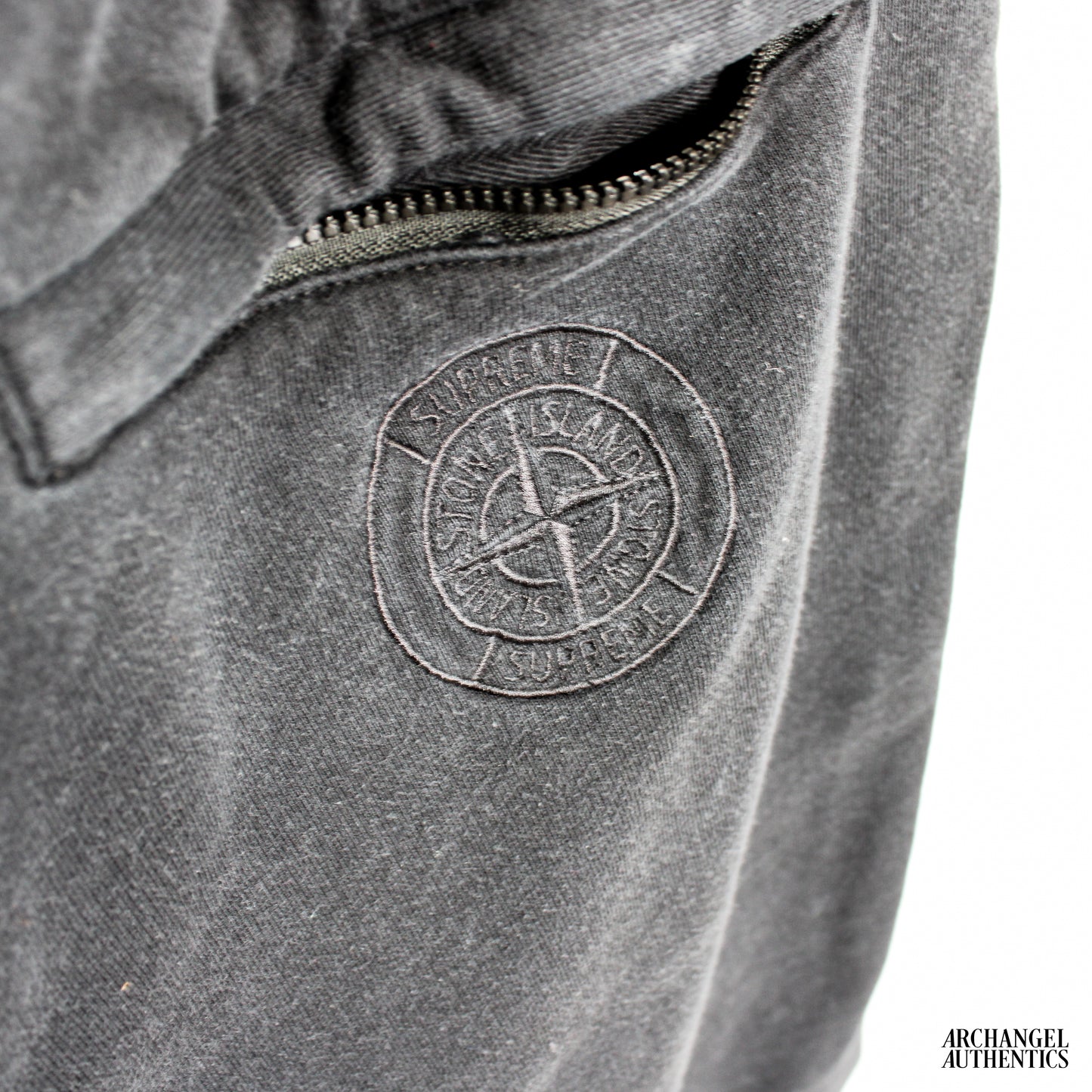 Supreme x Stone Island Sweatshort SS19 Black