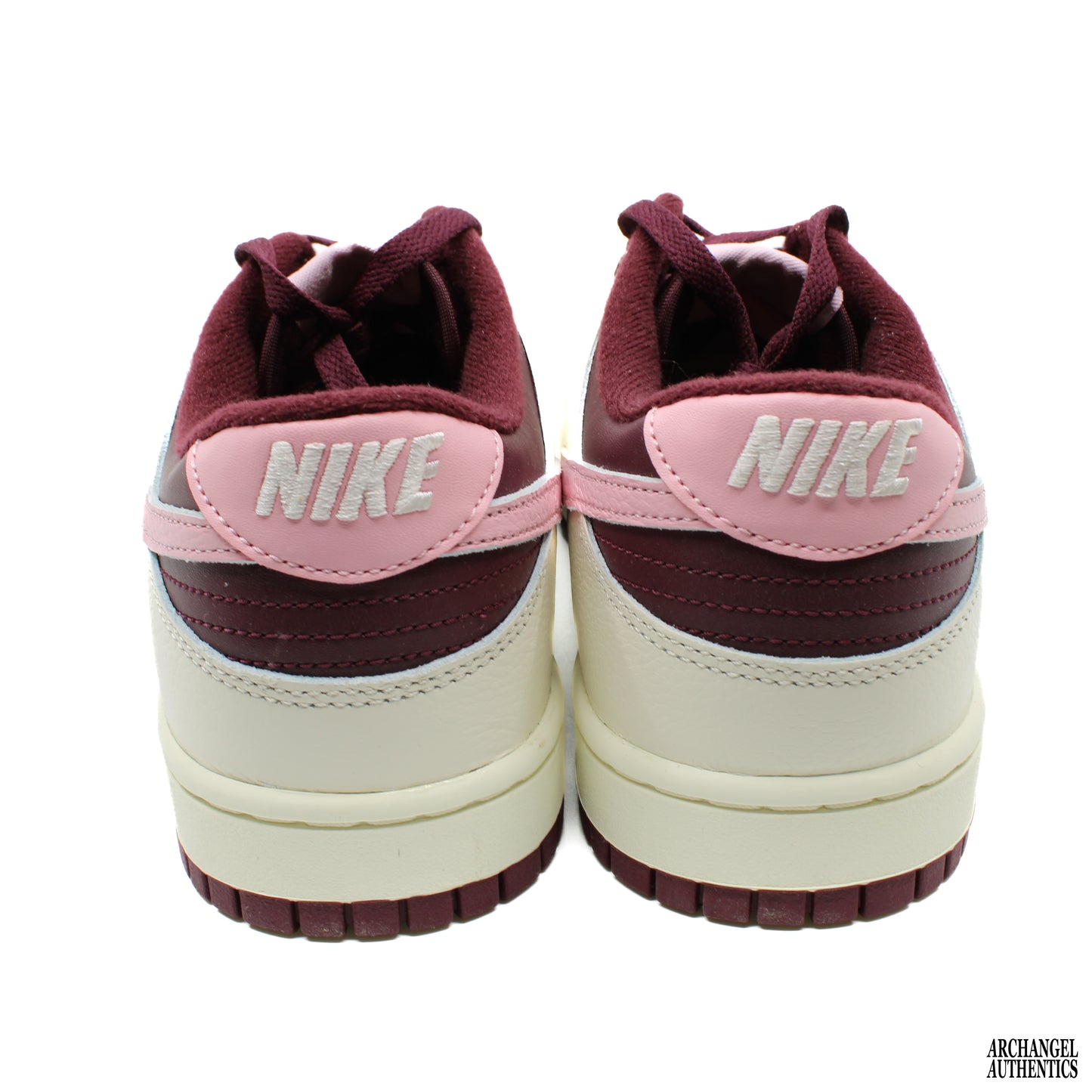 Nike Dunk Low Retro PRM Valentine's Day 2023