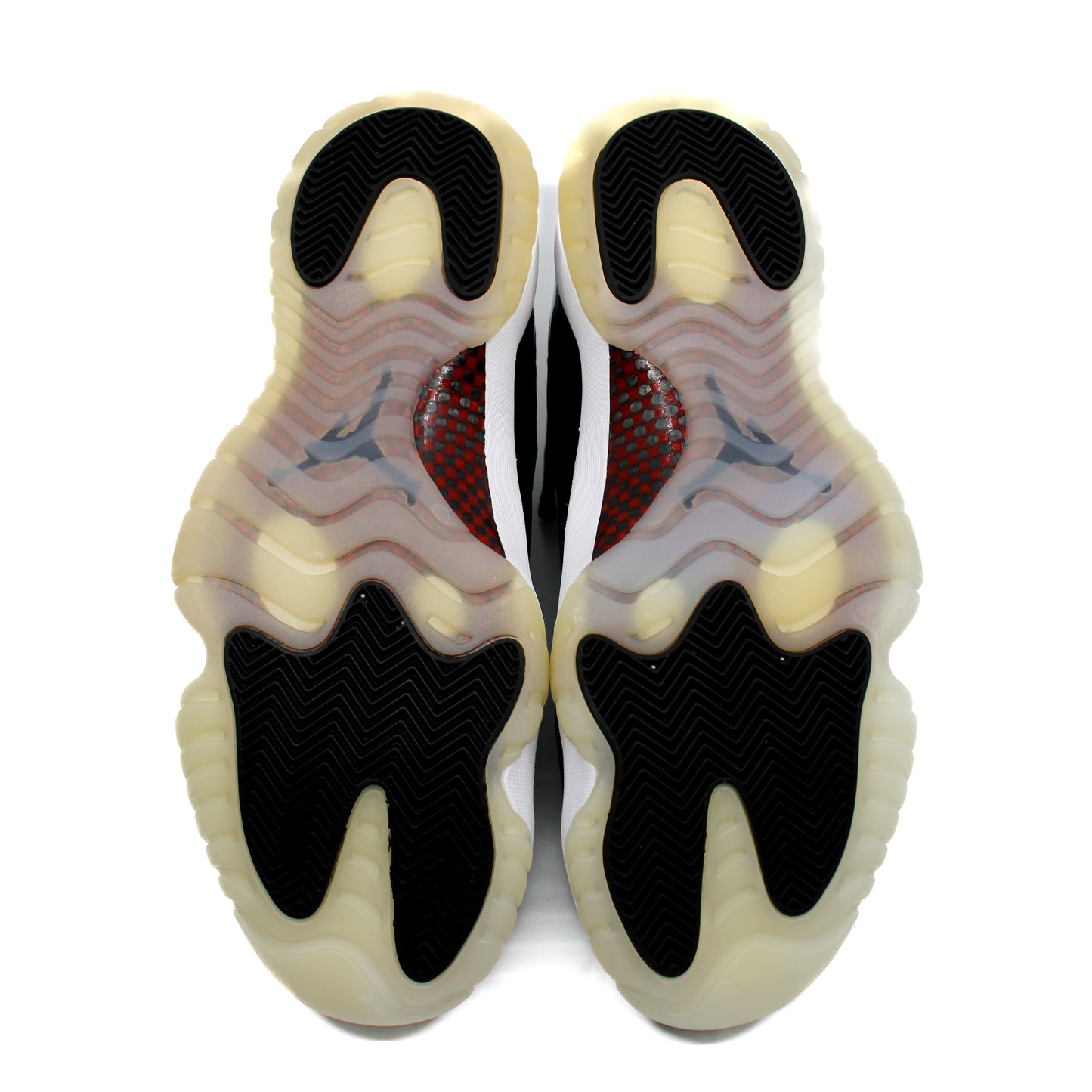 S1951 Air Jordan 11 Retro 72-10 378037-002 (2).jpg