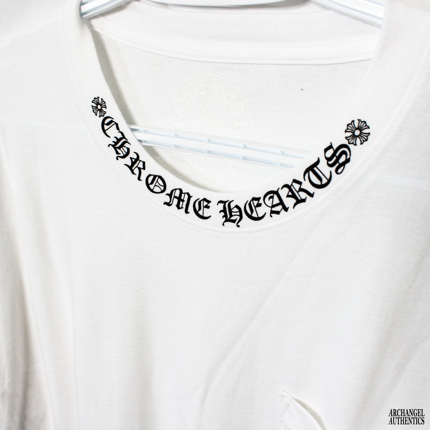 Camiseta de manga larga con logo Chrome Hearts en el cuello Blanco