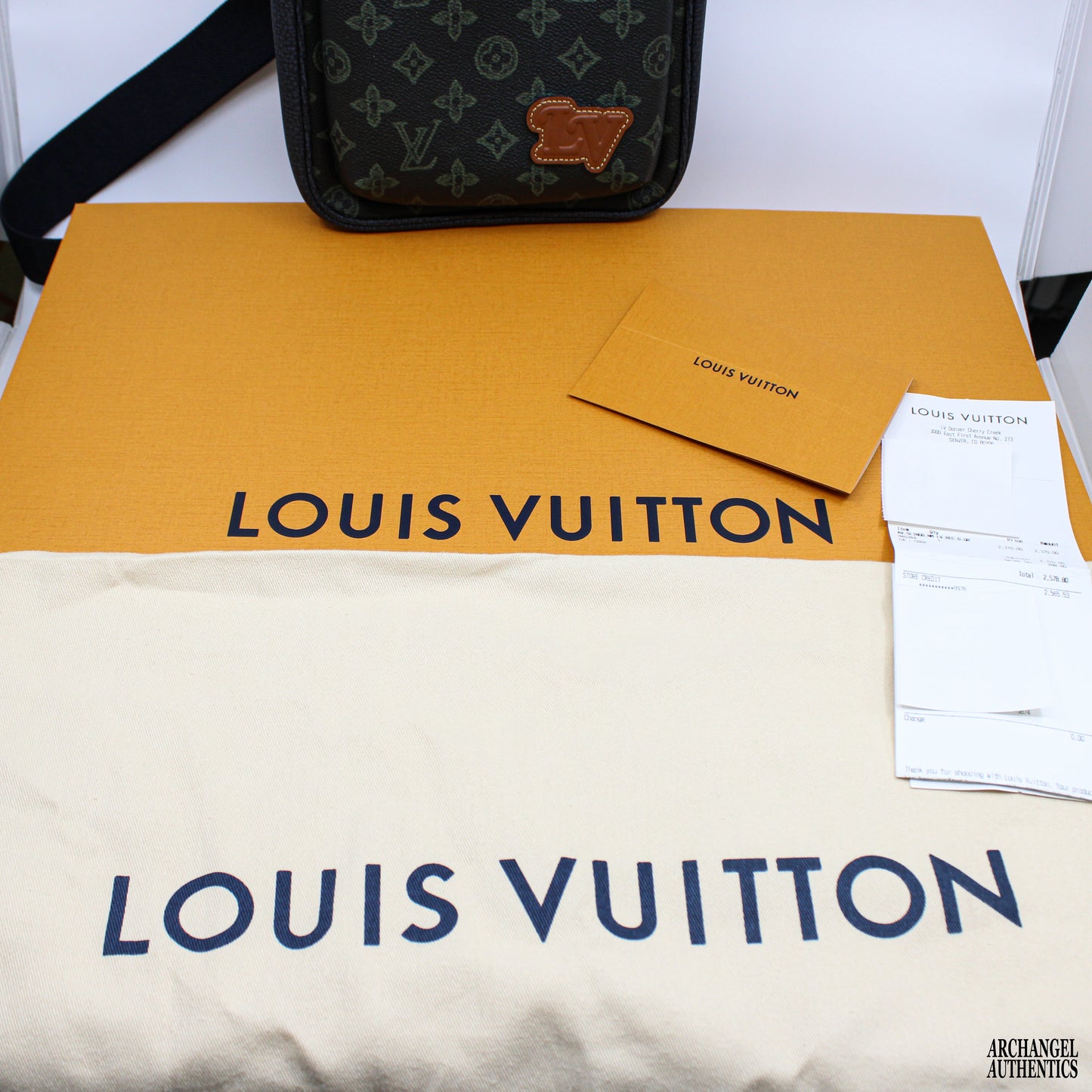 Louis Vuitton Monogram Avenue Sling Bag NM