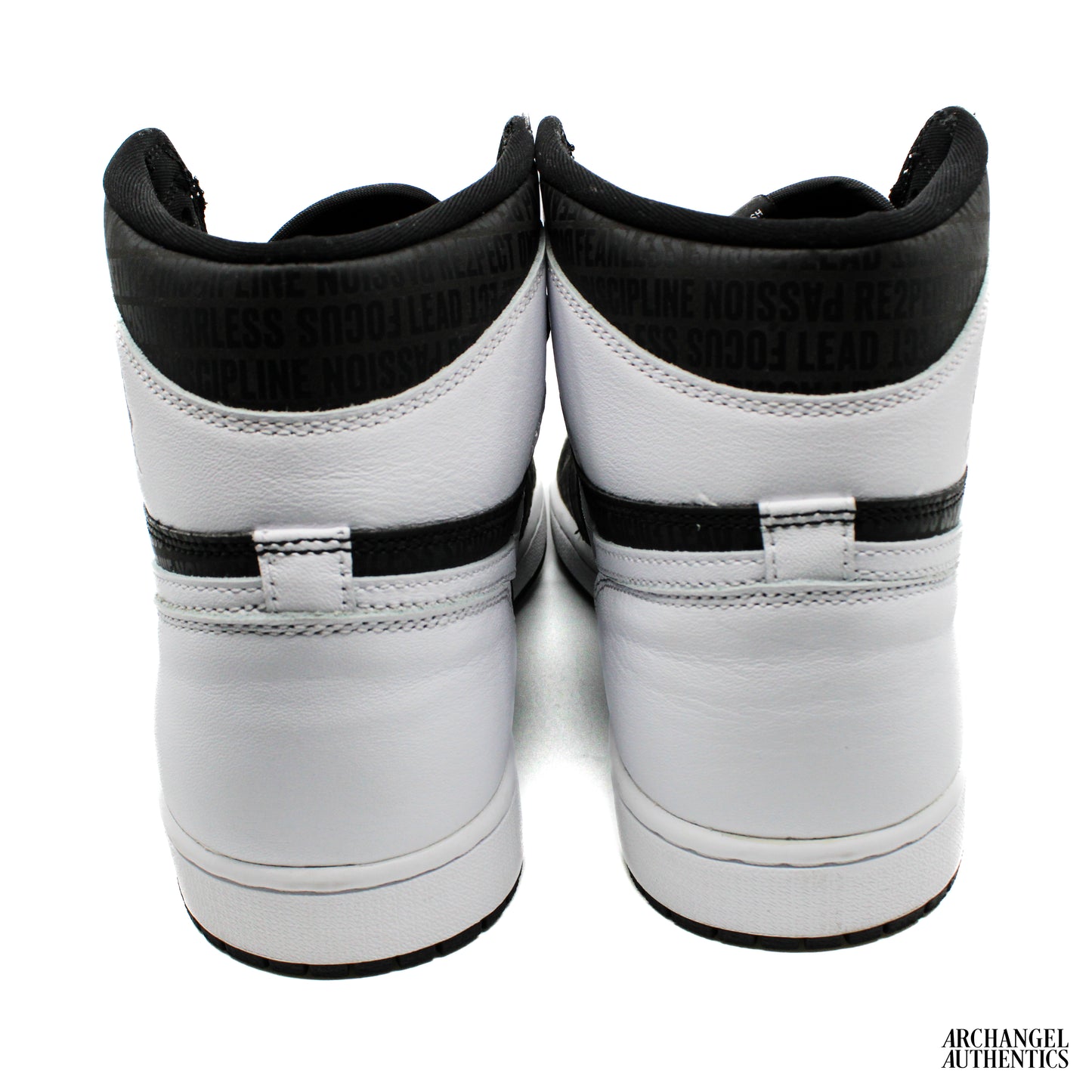 Nike Air Jordan 1 Retro High RE2PECT (Derek Jeter)