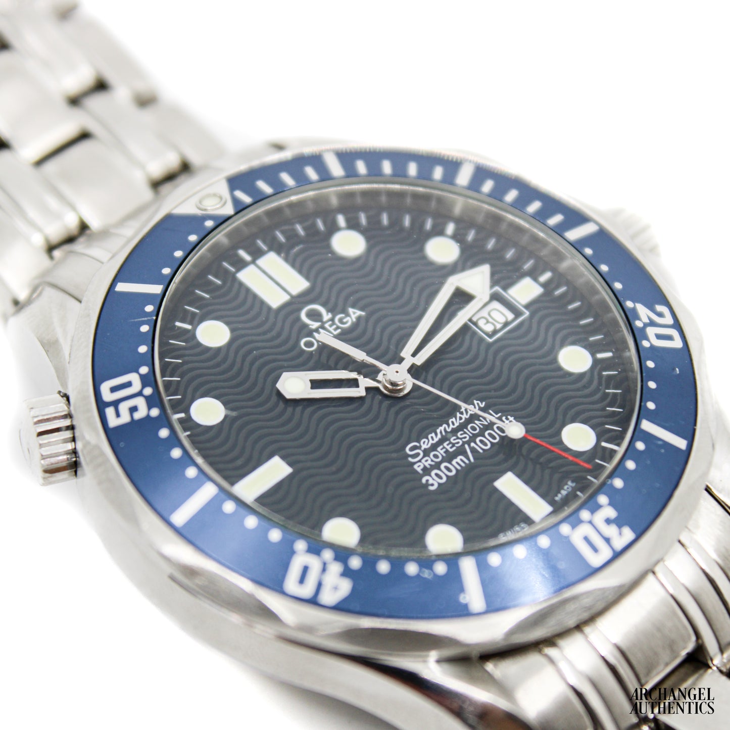 Omega Seamaster 300 Professional 41mm Blue Quartz 'James Bond Golden Eye' | Ref. 2541.80