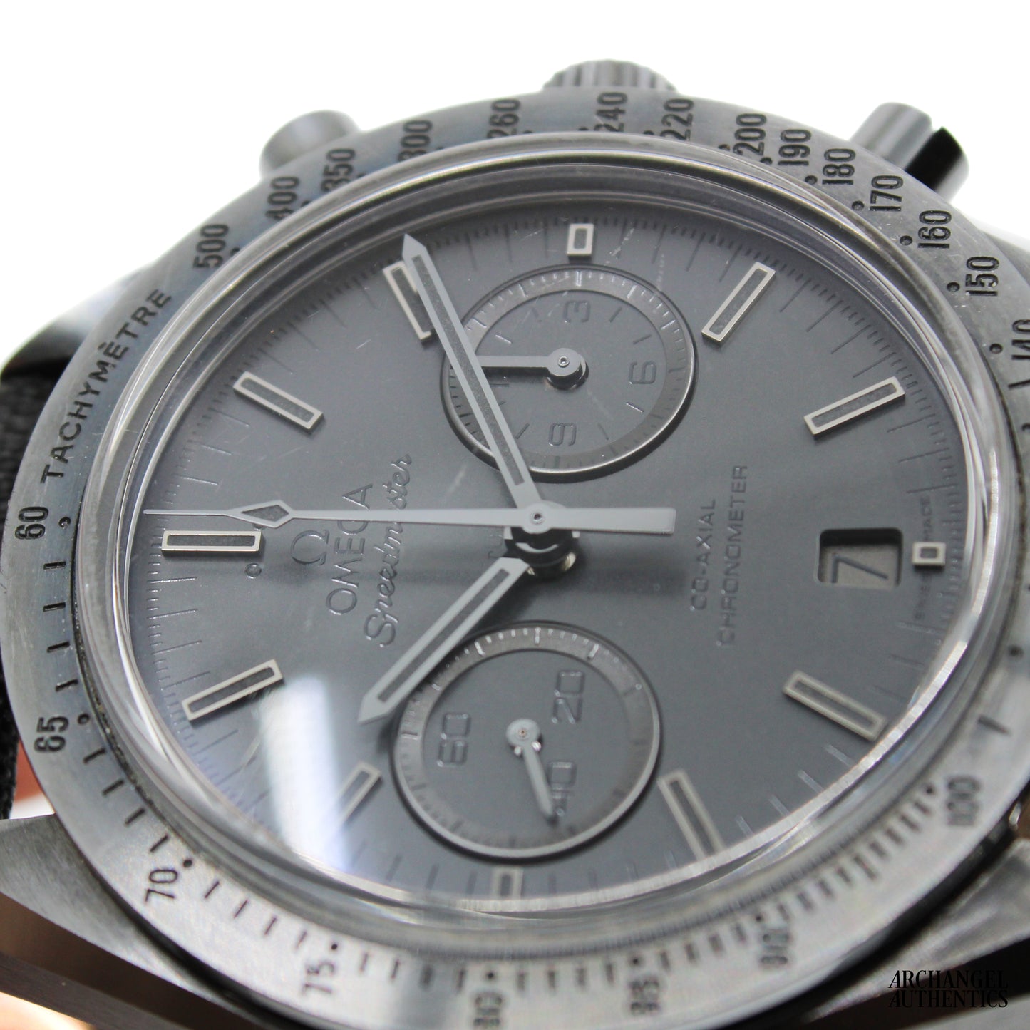 Omega Speedmaster Ceramic 'Dark Side of the Moon' | Ref 311.92.44.51.01.005 | Box & Cards 2016