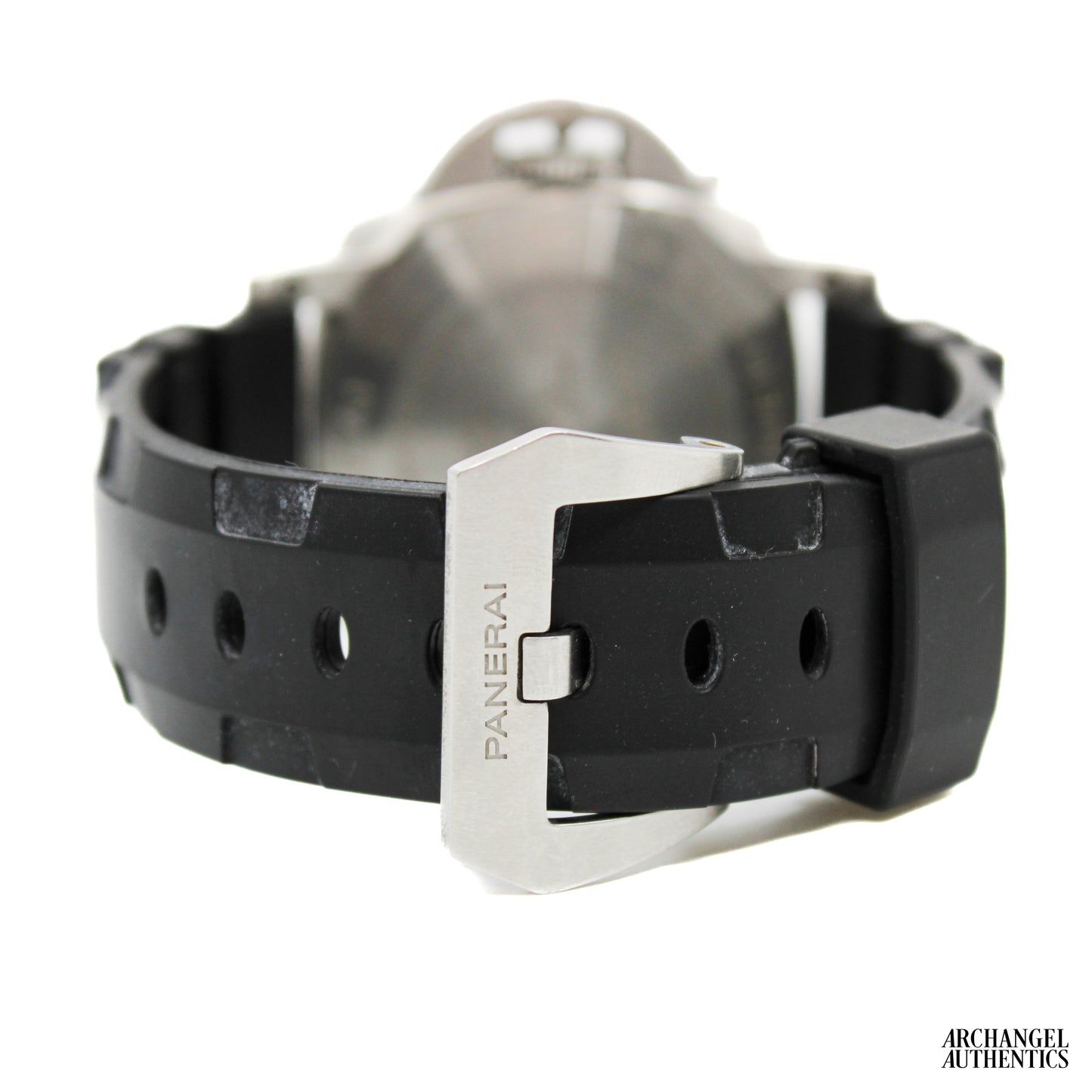 Panerai Luminor Submersible Black 42mm | Ref. PAM00683 | 2022